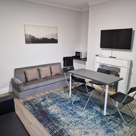 Birtley'S Amethyst, 3 Bedroom Apt ,Sleeps 6 Guest Birtley  Dış mekan fotoğraf